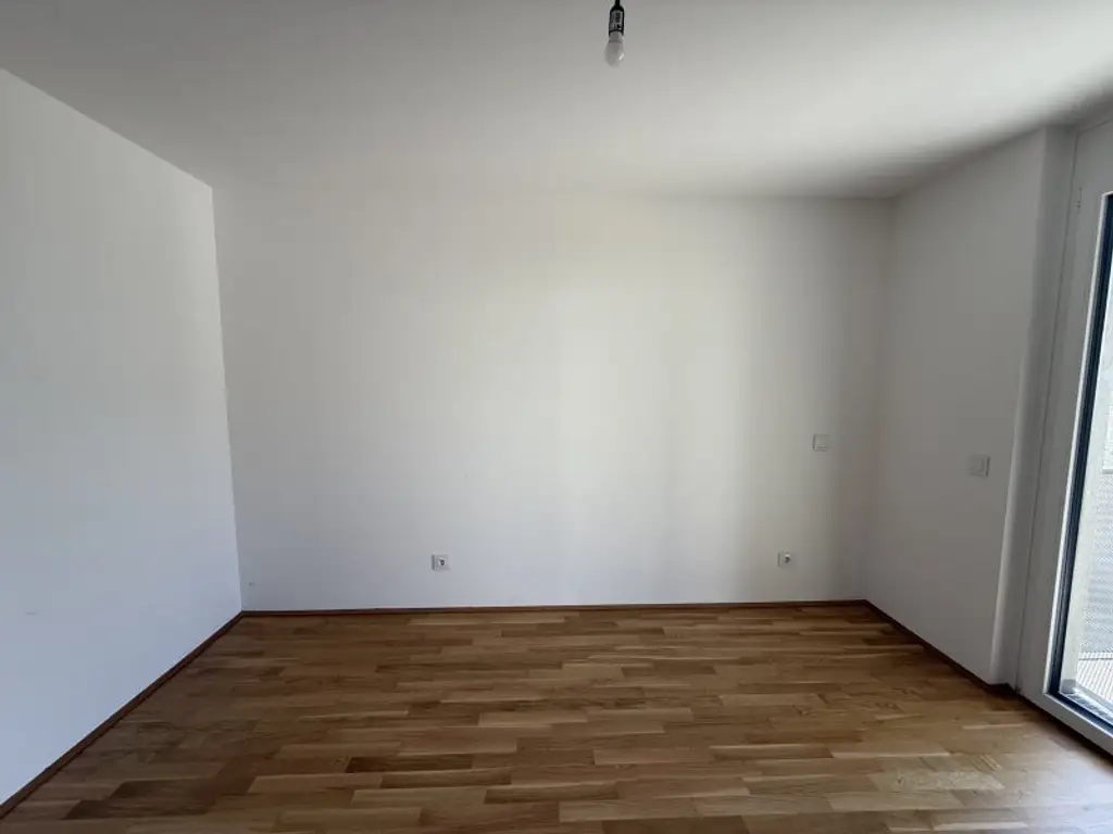Ruhig aber doch zentral gelegene 3-Zimmer Wohnung in der Donaustadt - ab sofort verfügbar