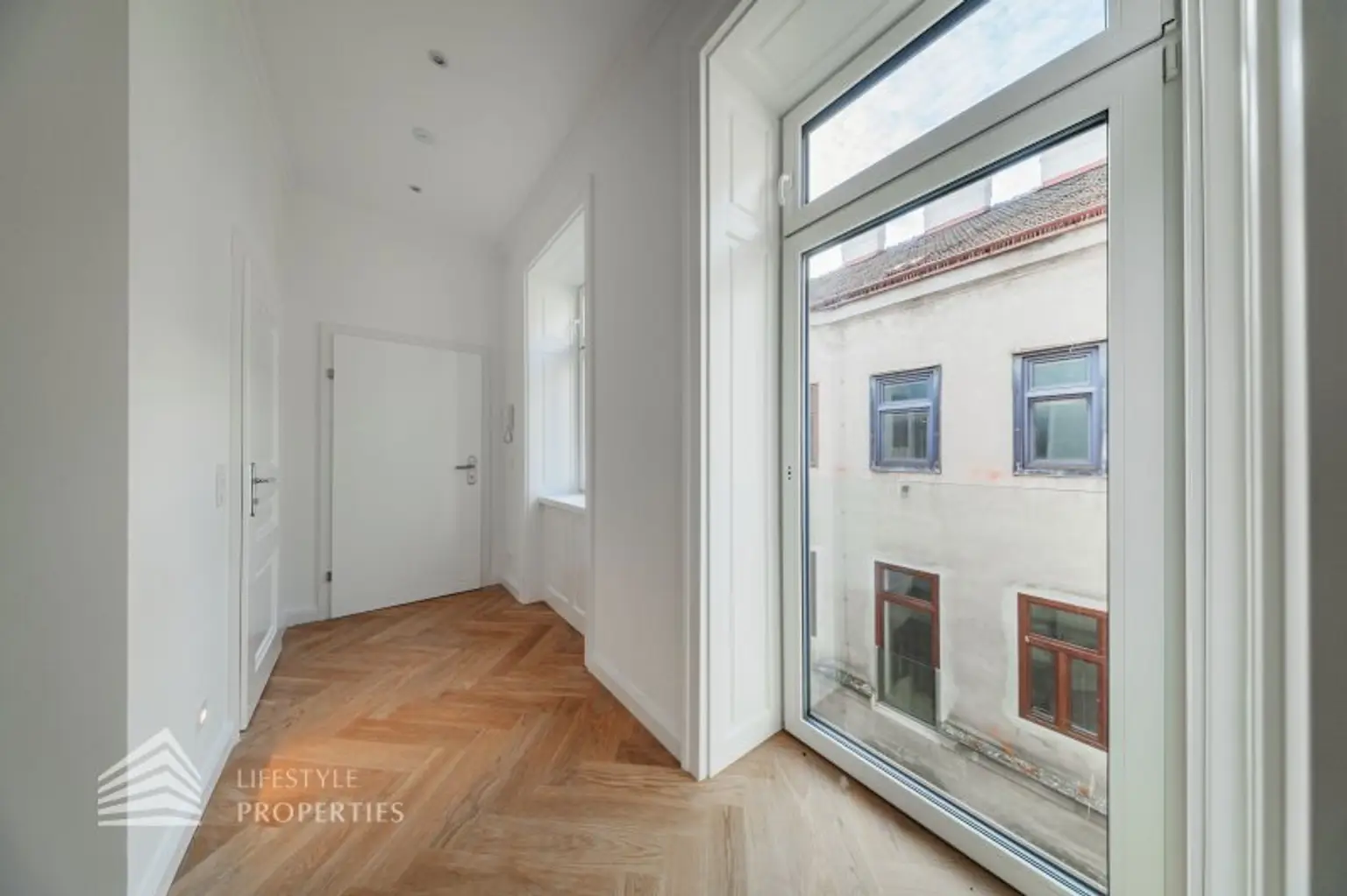 Erstbezug 2-Zimmer, Nähe Meiselmarkt