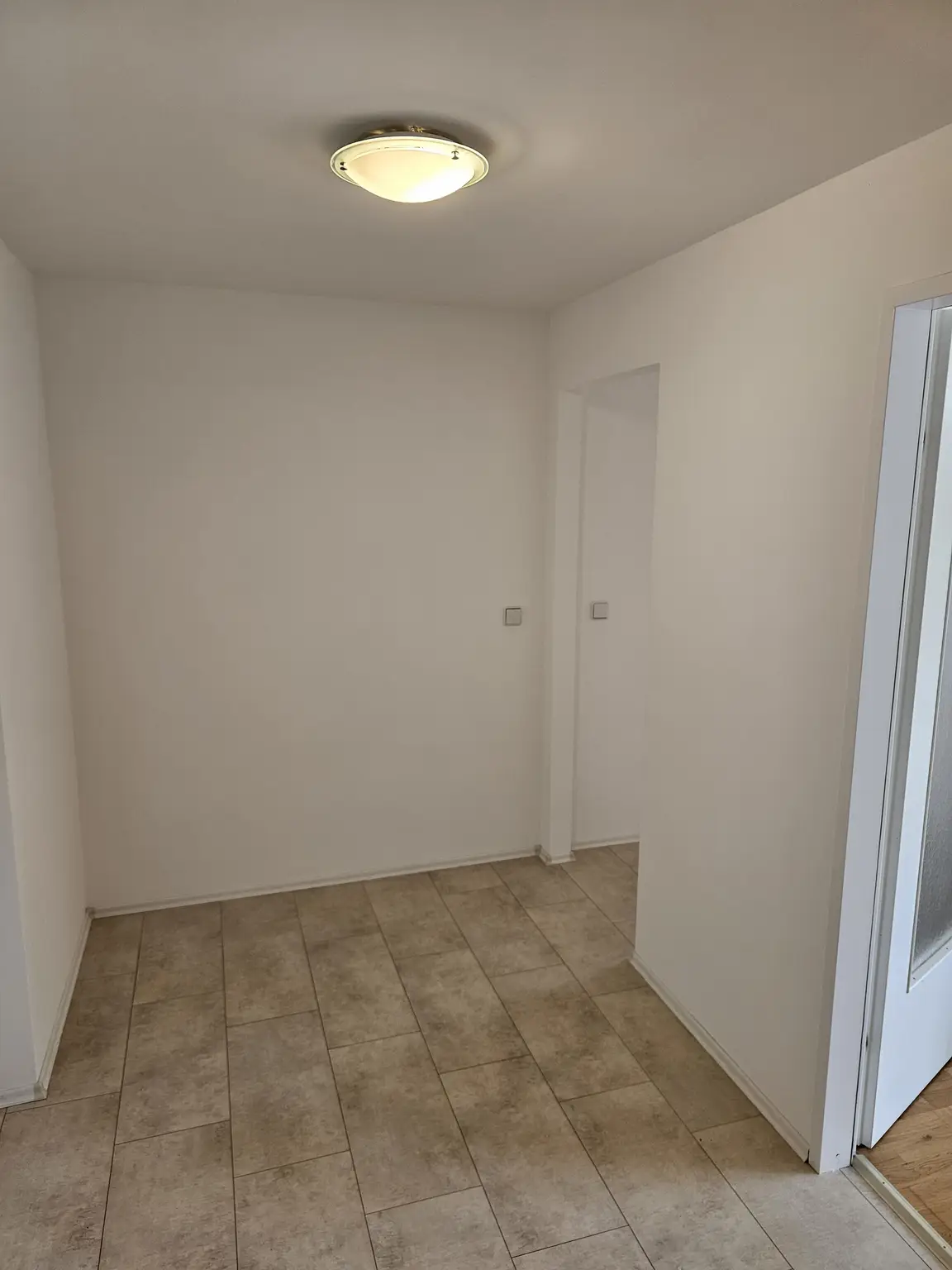 3 Zimmer / GARTEN / TIEFGARAGE / ZENTRUMSNAH
