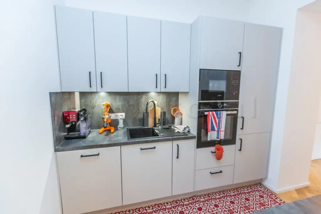 Fasanviertel: Moderne 3-Zimmer-Wohnung mit 2 Bädern und 21 m2 Südloggia, Erstbezug 2024