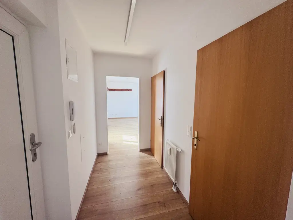 3-Zimmer-Neubauwohnung mit Westbalkon & Garage in ruhiger Grünlage