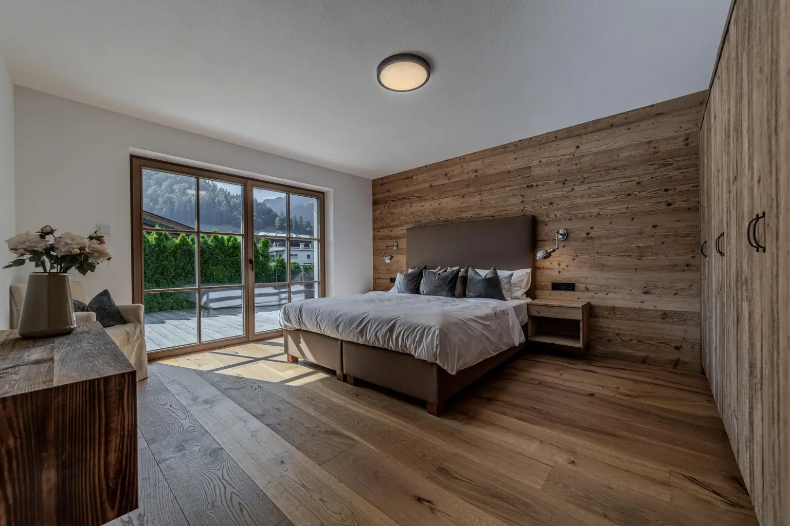 Traumhaftes Alpenchalet mit Outdoor Pool und Saunahaus
