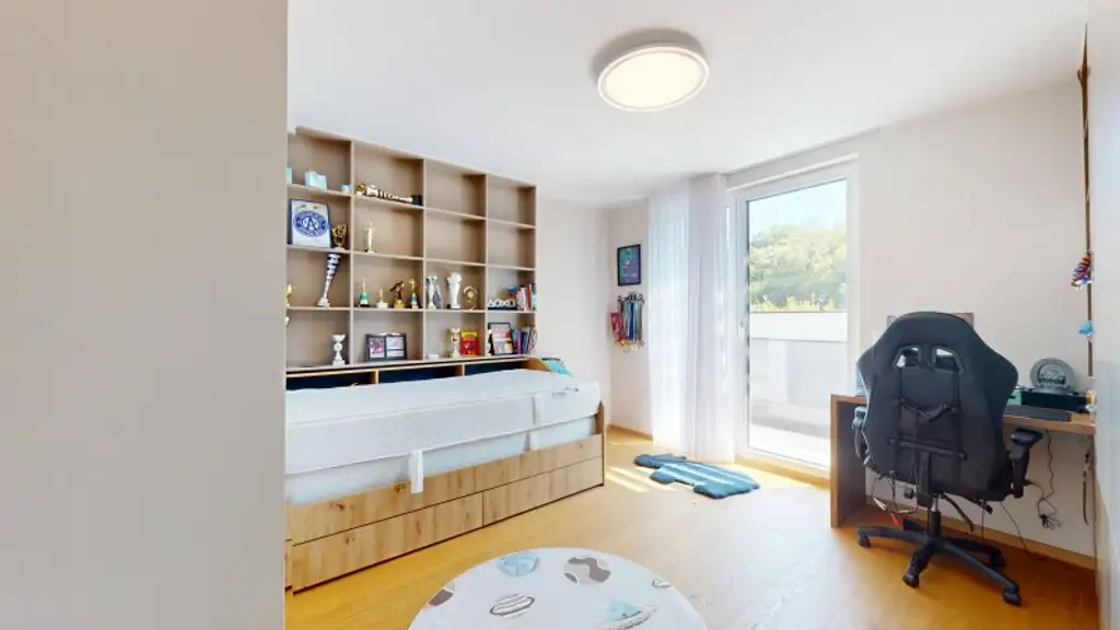 Exklusive Doppelhaushälften mit Traum-Ausblick auf die Burg Liechtenstein – schlüsselfertig mit Terrasse, Garten & Balkon! 4–5 Zimmer für höchste Wohnansprüche!