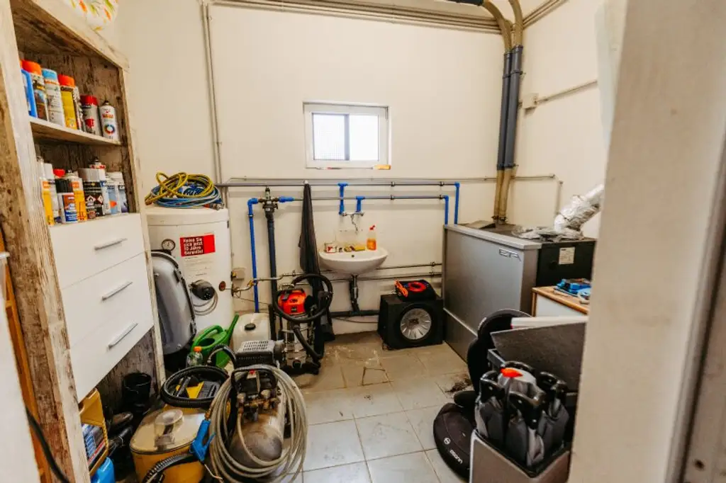 Verlieben sie sich in diese  generalsanierte Immobilie