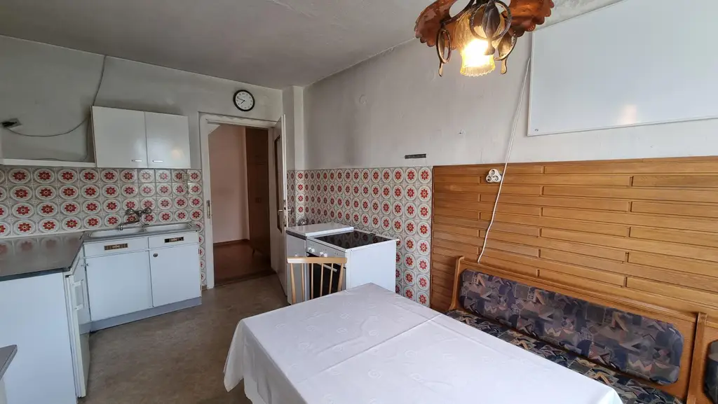 Renovierungsbedürftige Doppelhaushälfte in St. Pölten-Teufelhof