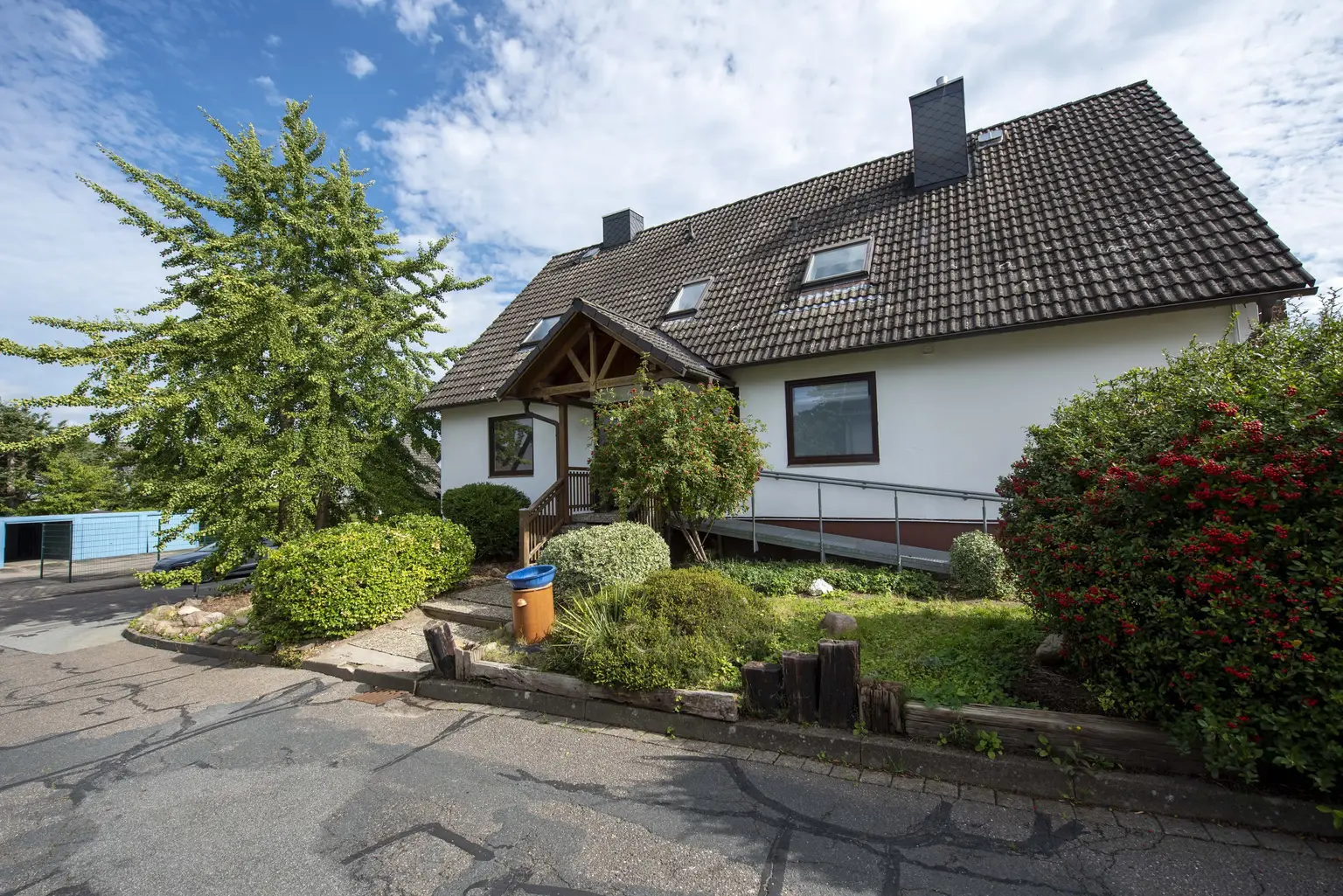 Straßenansicht