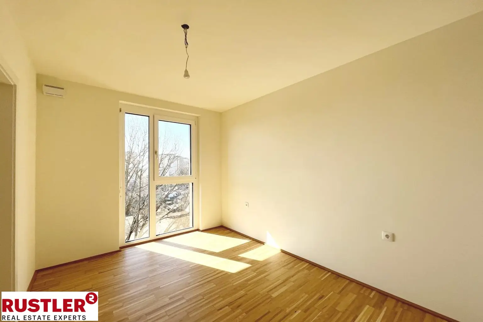 PROVISIONSFREI  - Naturnahe Lebensqualität: Jakomini Verde am Fluss