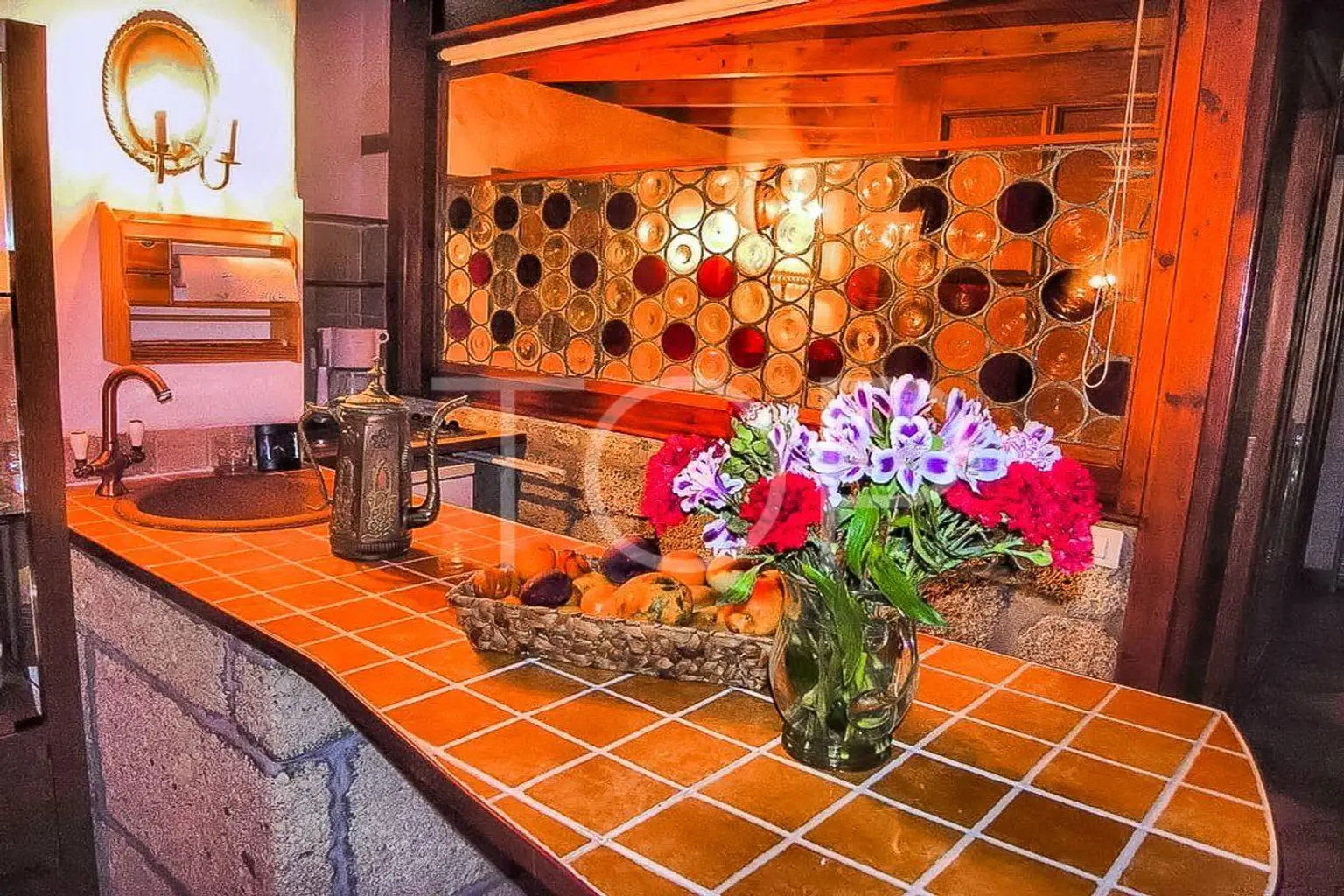 Romántica mansión con seis apartamentos en Costa de Adeje