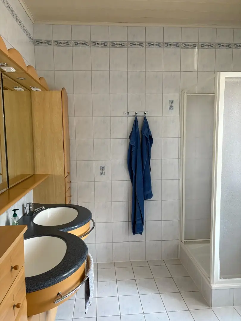 "Bungalow mit großem Keller am schönen Wagram"