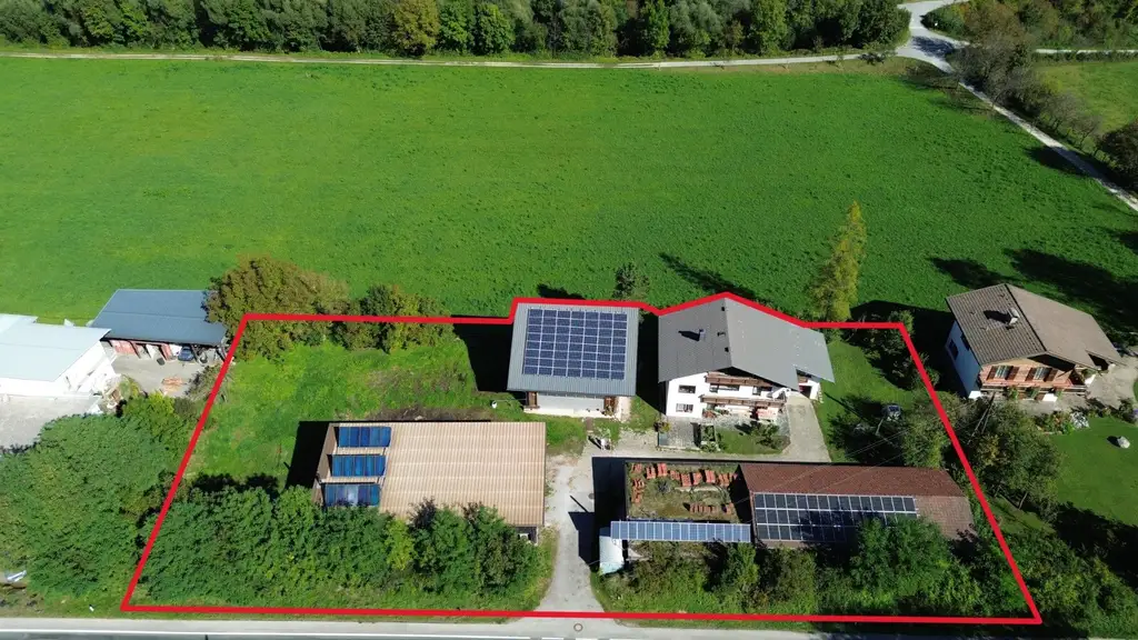 Energieautarkes Leben im Rosental – Bauland, Wohnhaus, Nebengebäude, Hackschnitzelheizung, Fernwärme