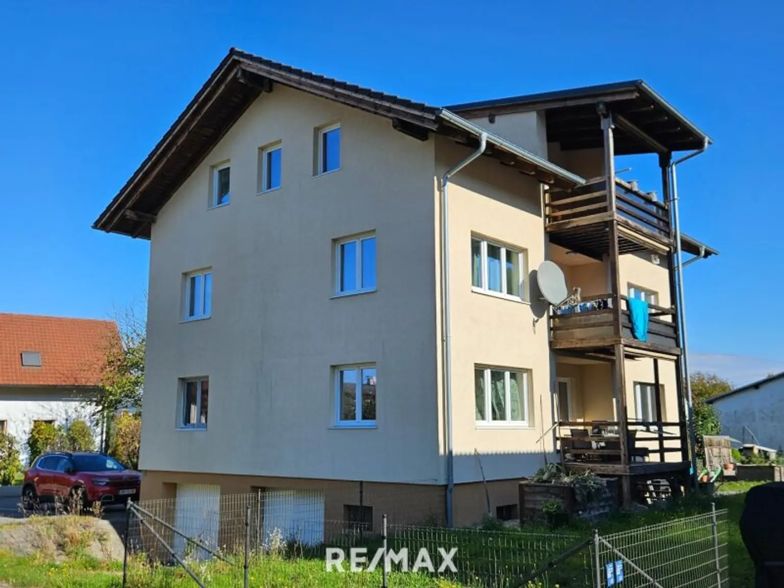 Haus mit 3 Wohnungen in Ranshofen