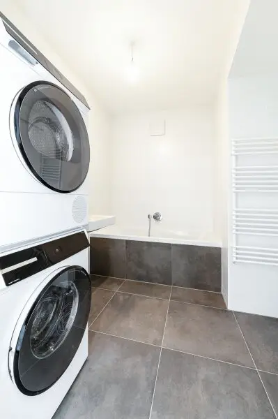 Erstbezug! Großartige 3-Zimmer-Maisonette mit Dachterrasse nahe Rochusmarkt zu vermieten!