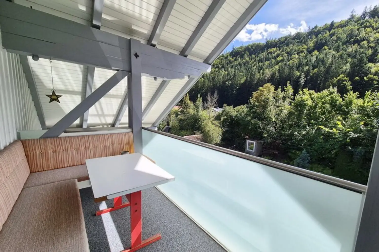 Attraktive 3-Zimmer-Mietwohnung in gepflegtem Zweifamilienhaus