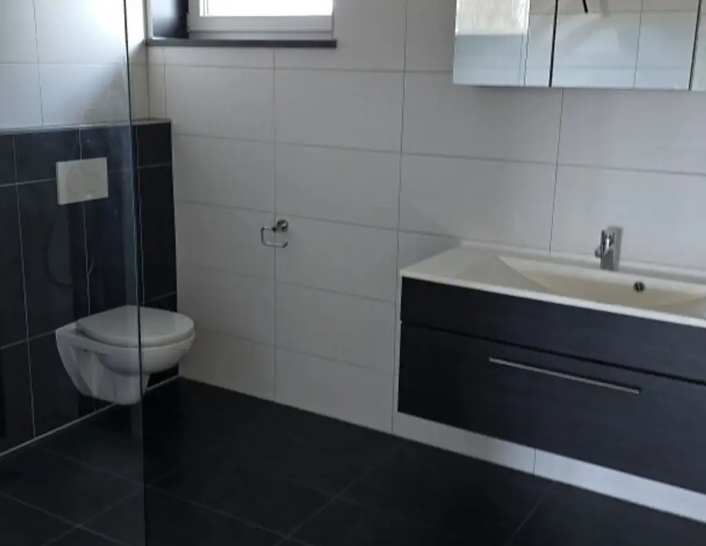 Moderne 4-Zimmer-Wohnungen in schöner Ruhigen Lage!