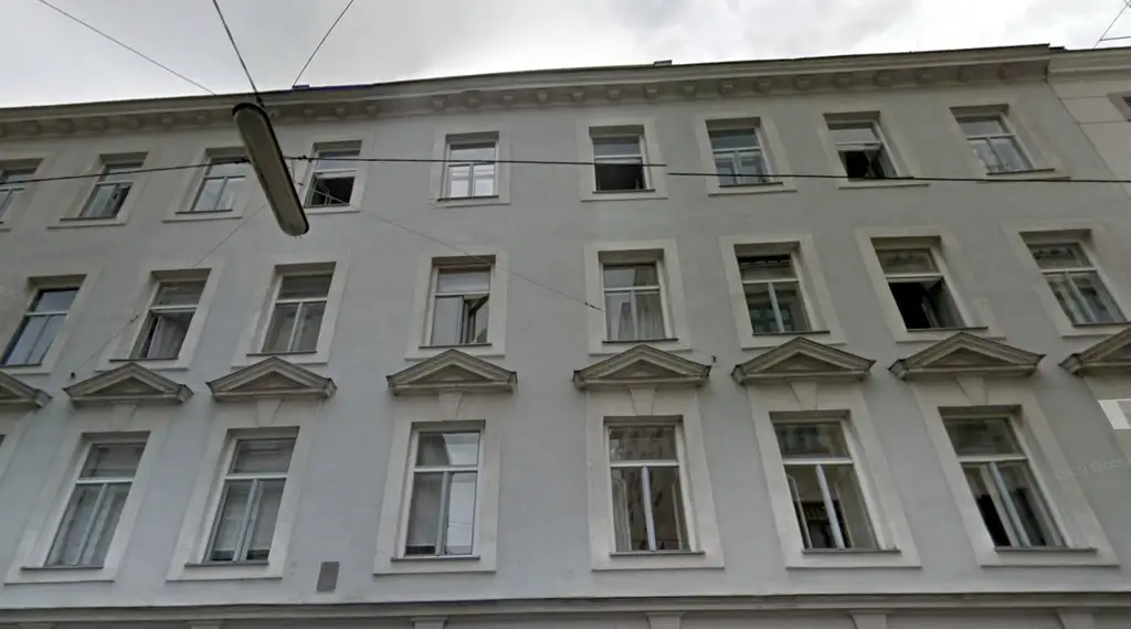 Anlegerwohnung in ruhiger Seitengasse unweit der U6 Station Gumpendorfer Straße
