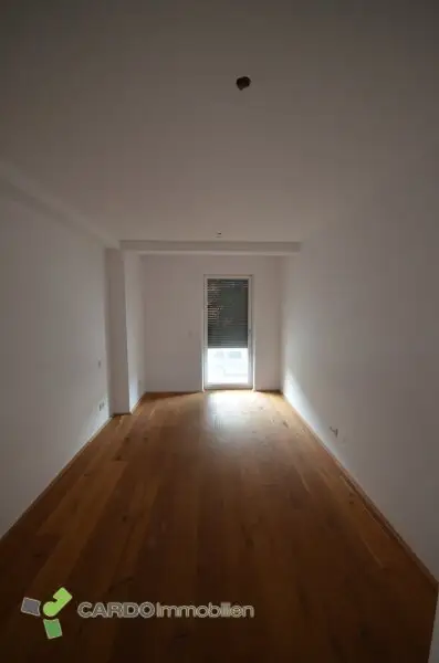 NEUE PREIS!!! Exklusives Apartment mit eigene Garten in Ruhelage – ca. 76 m² Wohnfläche, Garage optional