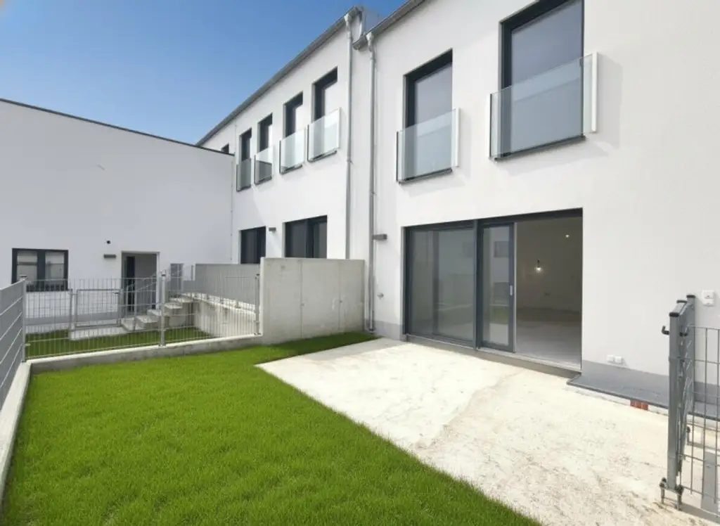 EXKLUSIVES TOWNHAUS AUF EIGENGRUND IN WEIDLING – NATURNAHES WOHNEN MIT STIL