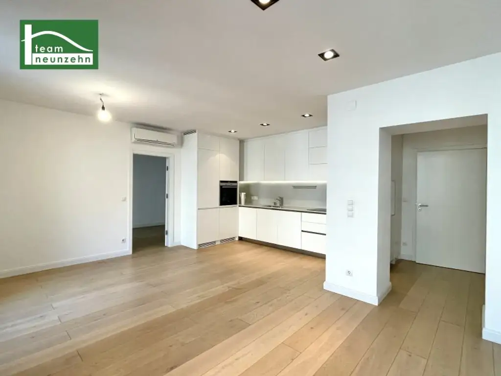 Klimatisierte Wohnung in Hofruhelage am Hohen Markt mit Stellplatzberechtigung! 2 Bäder und Balkon!