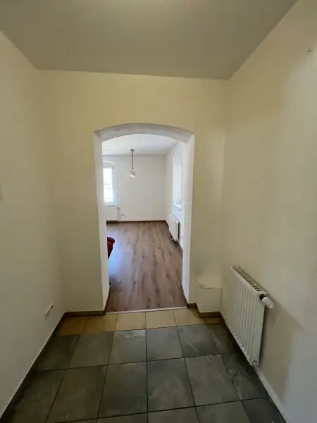 JENBACH - Teilmöblierte 3 Zi.- Mietwohnung - Nähe Bahnhof