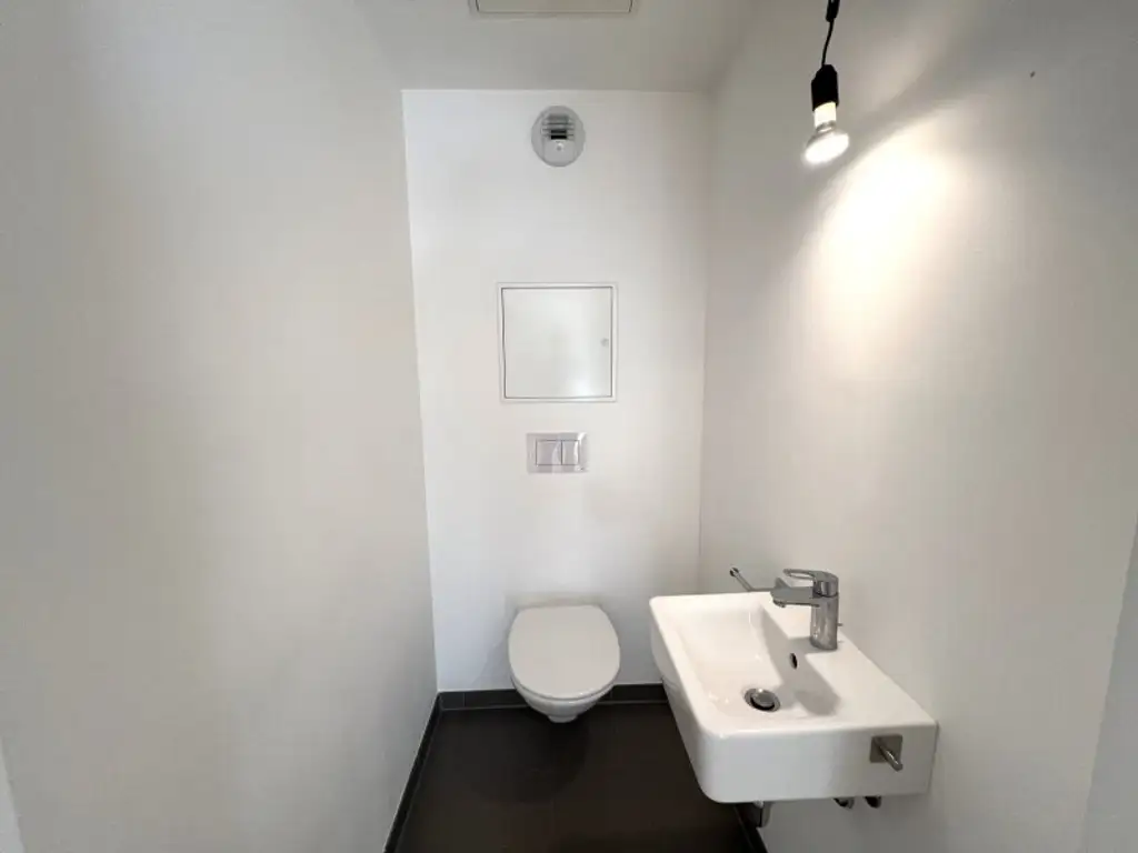 Attraktive 3-Zimmerwohnung mit Kühldecke und Terrasse