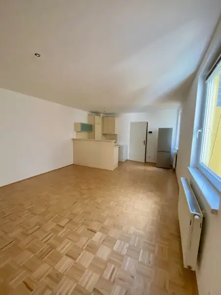 Charmante, sanierte 2-Zimmer Wohnung in der Liechtensteinstraße