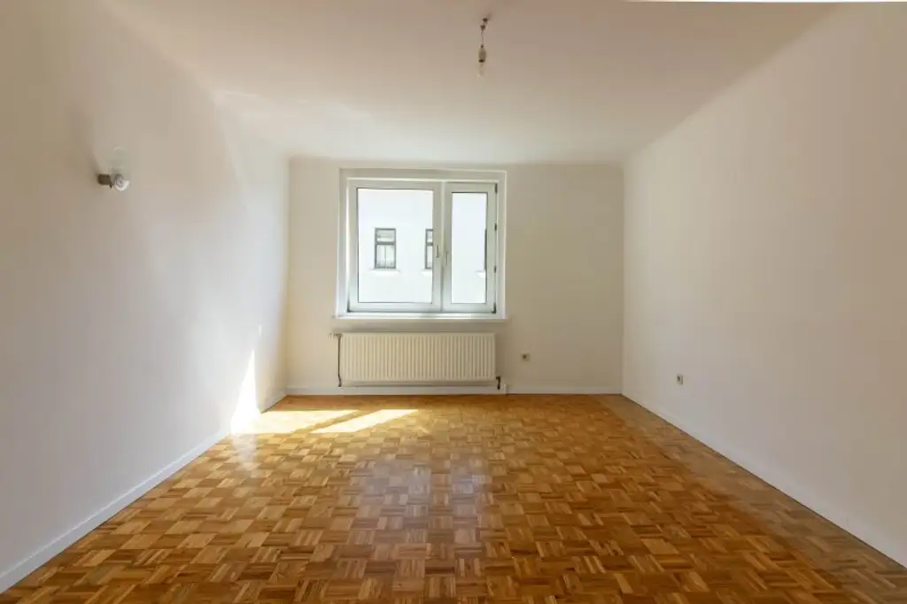 Himmel und Sonne im 5.OG - Nähe Wiedner Hauptstraße