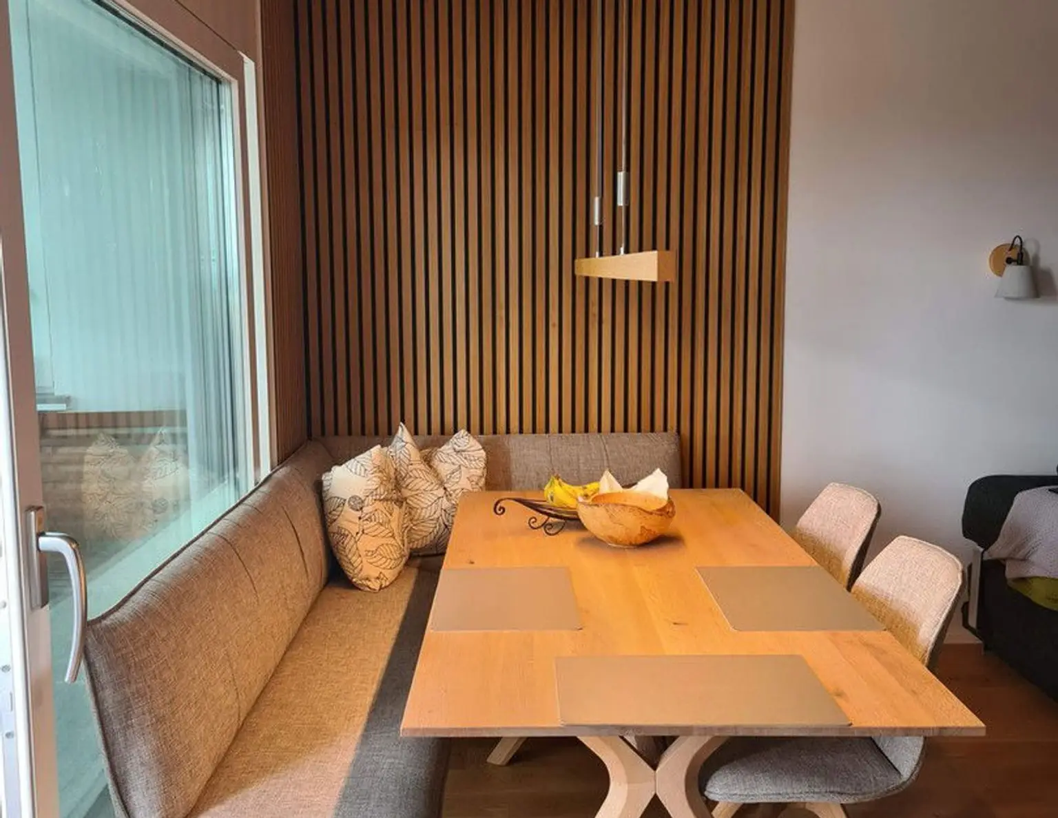 Provisionsfrei! 4.5-Zimmer-Wohnung mit Weitblick in St. Peter (15. OG, TG-Platz, klimatisiert)