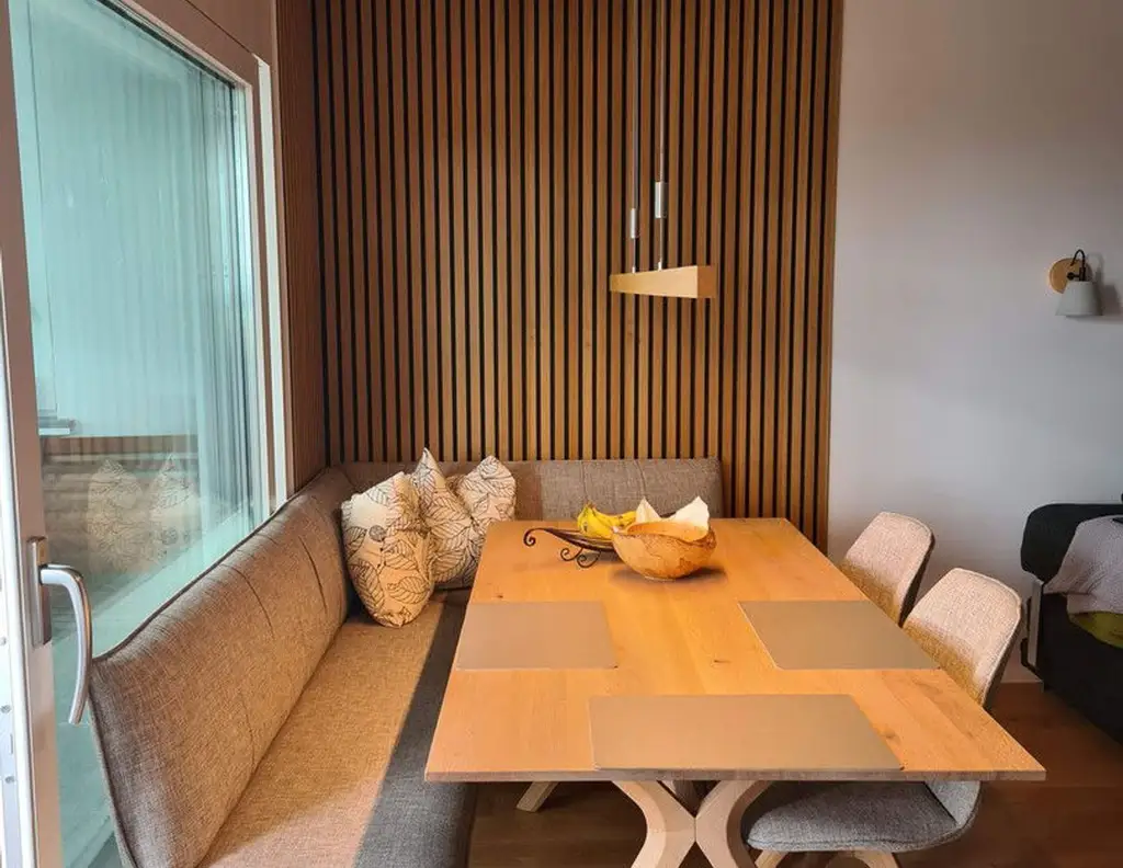Provisionsfrei! 4.5-Zimmer-Wohnung mit Weitblick in St. Peter (15. OG, TG-Platz, klimatisiert)