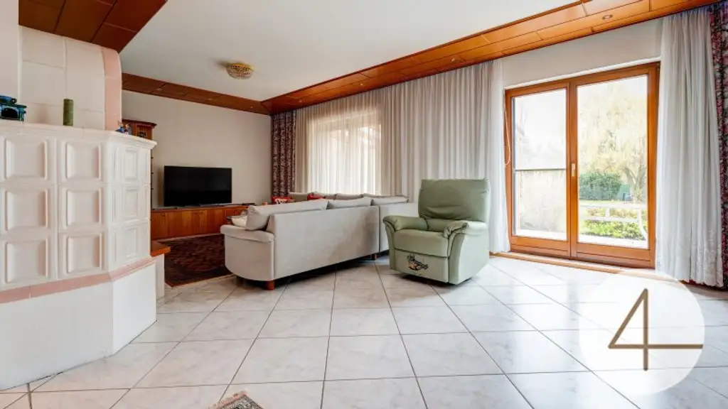 Attraktives, erstklassig gepflegtes Haus in Deutsch-Wagram