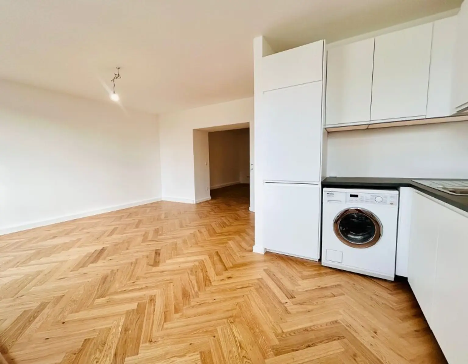 Erstbezug: Attraktive 4-Zimmerwohnung beim Belvedere um nur € 780.000