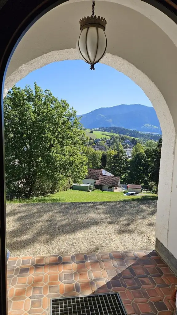 Haus in einzigartiger Alleinlage mit toller Aussicht!