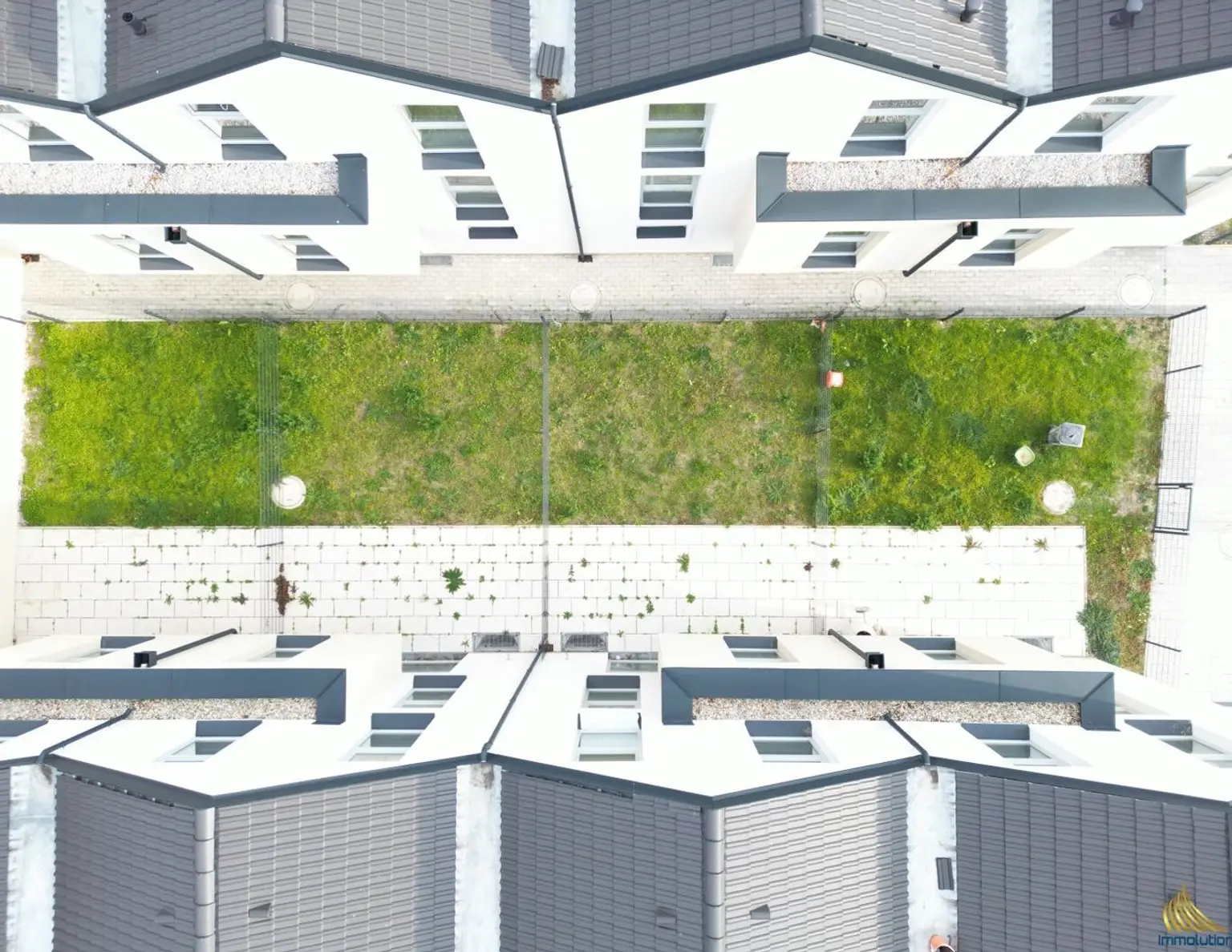 Exklusive Neubau-Reihenhäuser - Modern, energieeffizient, Keller & sofort verfügbar