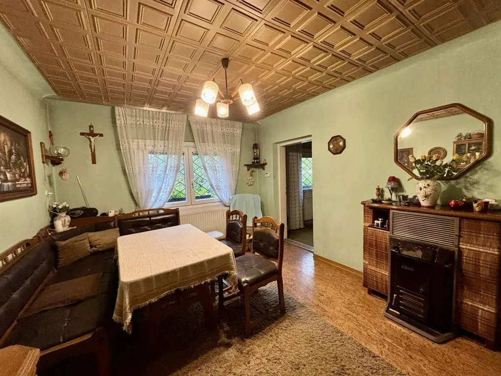 ''EFH auf Pachtgrund - nahe Alte Donau - ganzjährig bewohnbar''