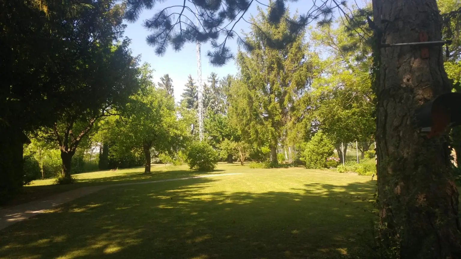 Großzügiges Einfamilienhaus mit großem Grundstück