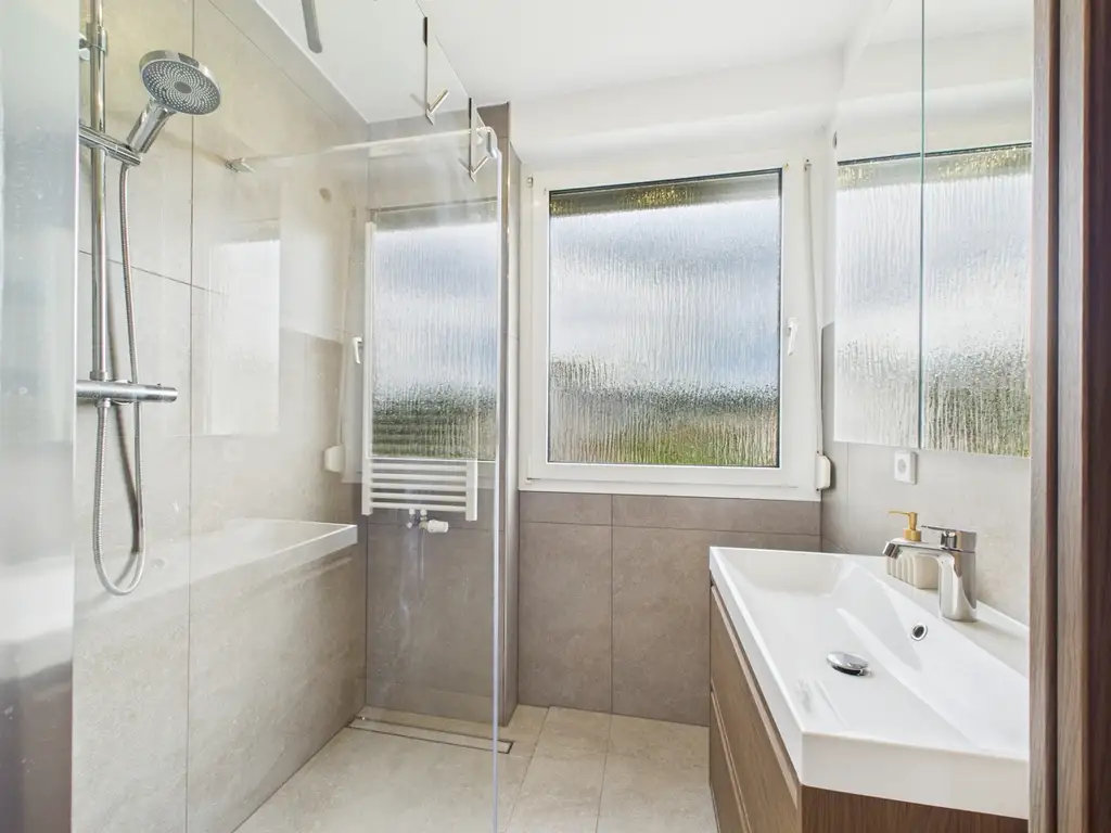 Tageslicht-Badezimmer