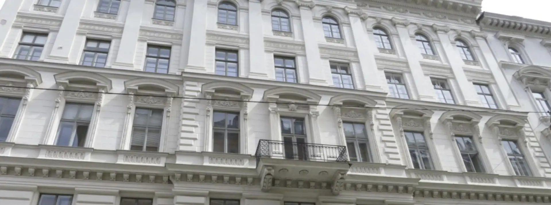 1010 Wien, Neutorgasse 12 außen quer