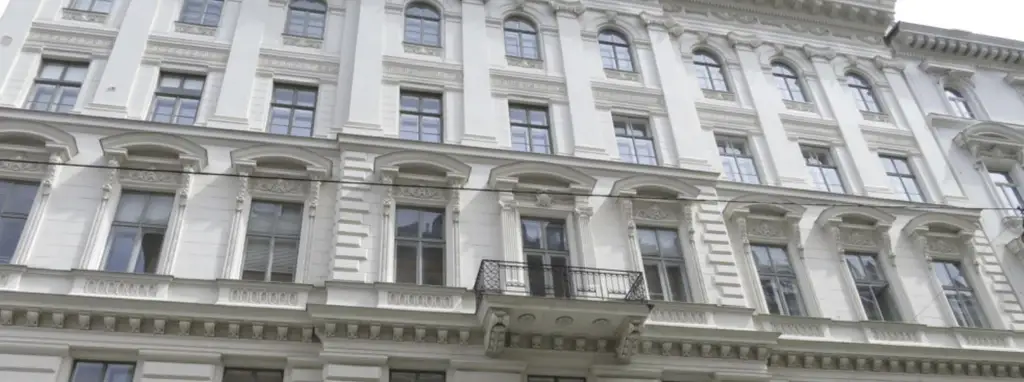 Schöne Altbaubürofläche Nähe Schottenring