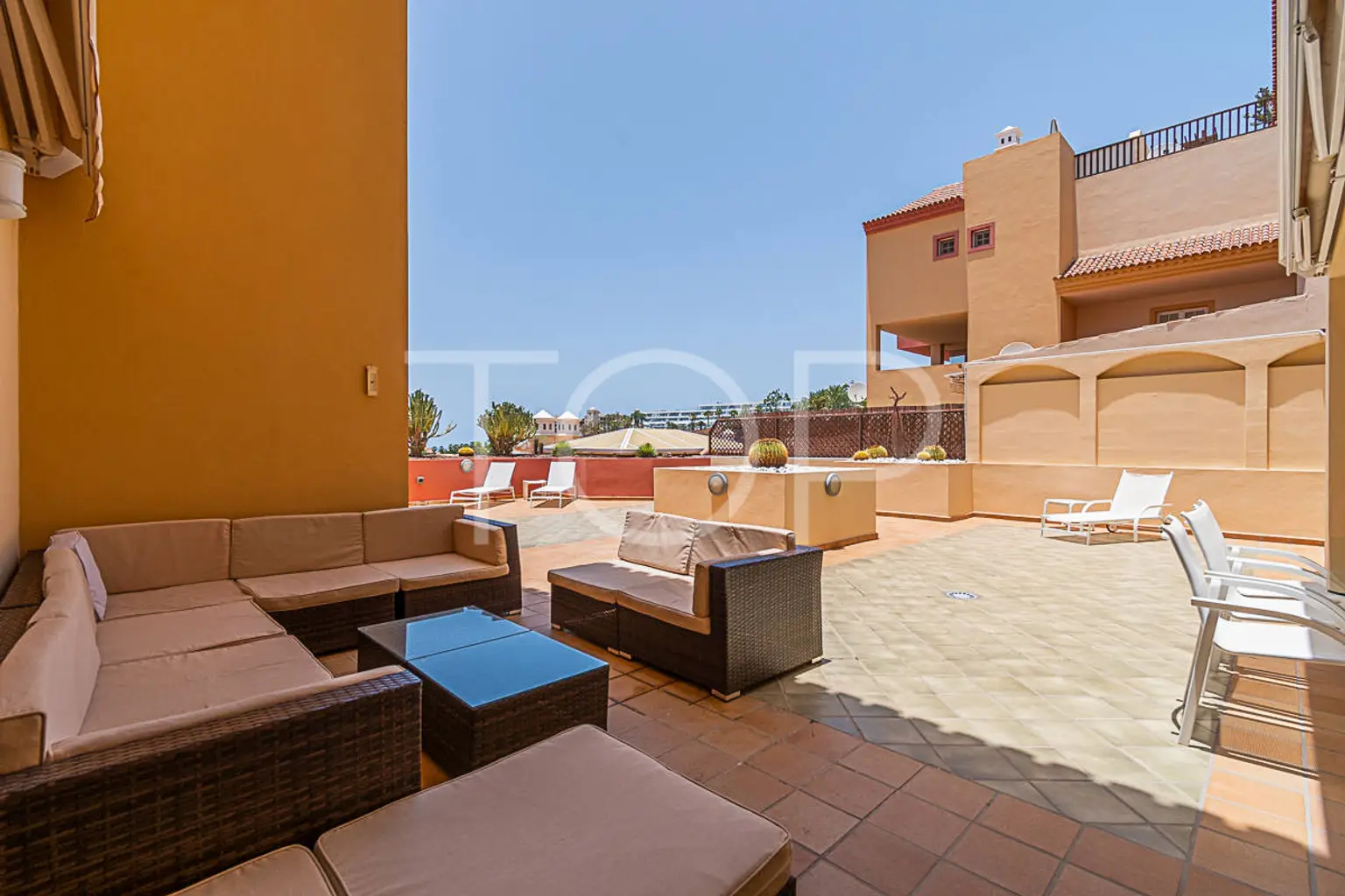 Apartment-El-Duque-Terrace-Tenerife-1