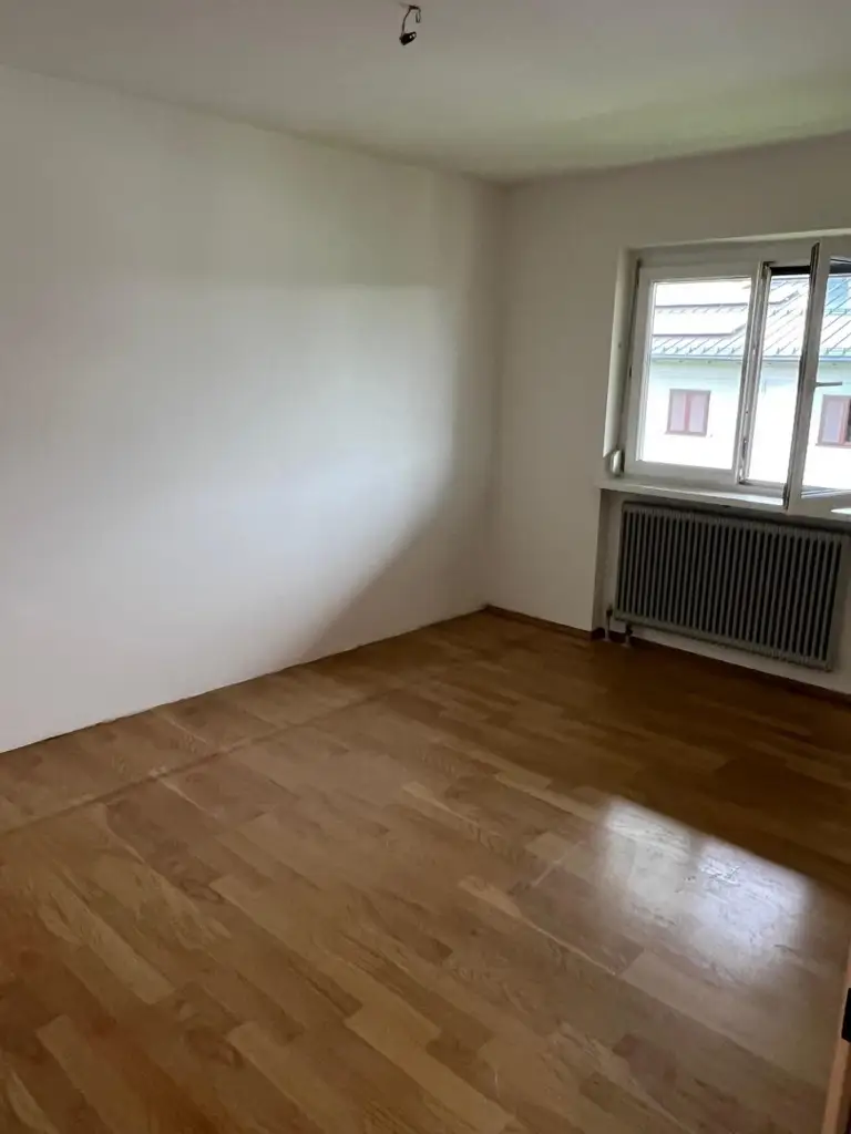 Ältere Wohnung in guter Lage