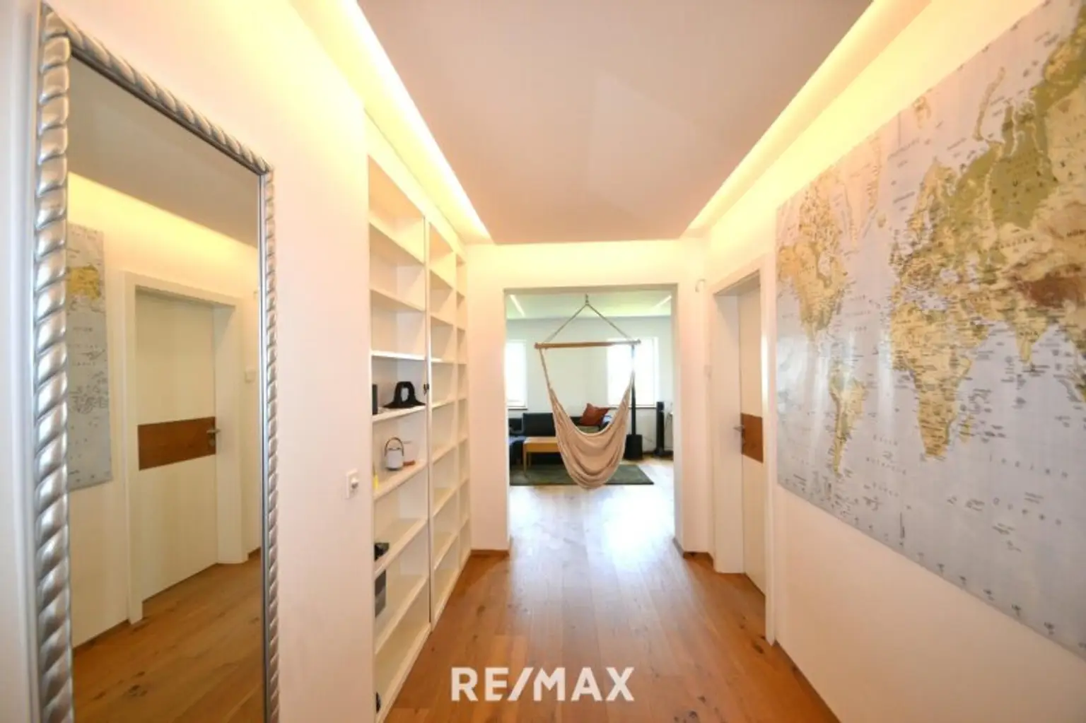 Diele Wohneinheit Obergeschoß