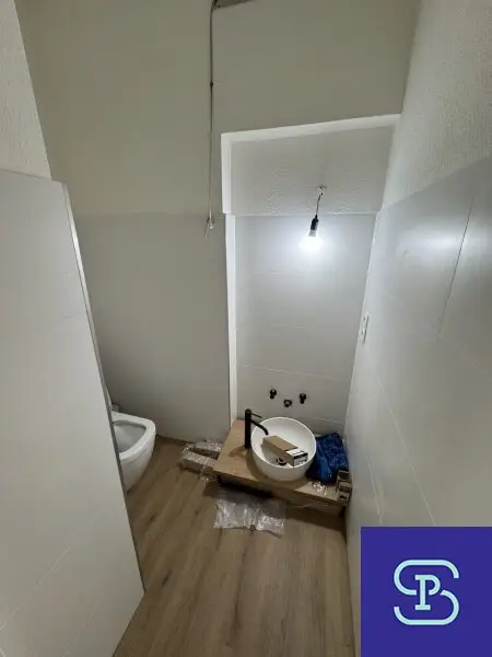 Provisionsfrei: Renoviertes 160m² EFH + 80m² Keller und wunderschönem Garten in Top-Grünlage - 1130 Wien