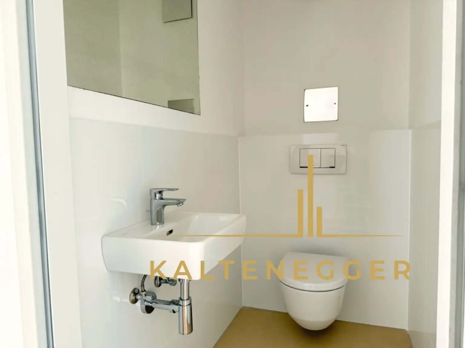 Tolle 4-Zimmer Wohnung mit Loggia ++ Blick in die Innengärten ++  Erstbezug nach Sanierung