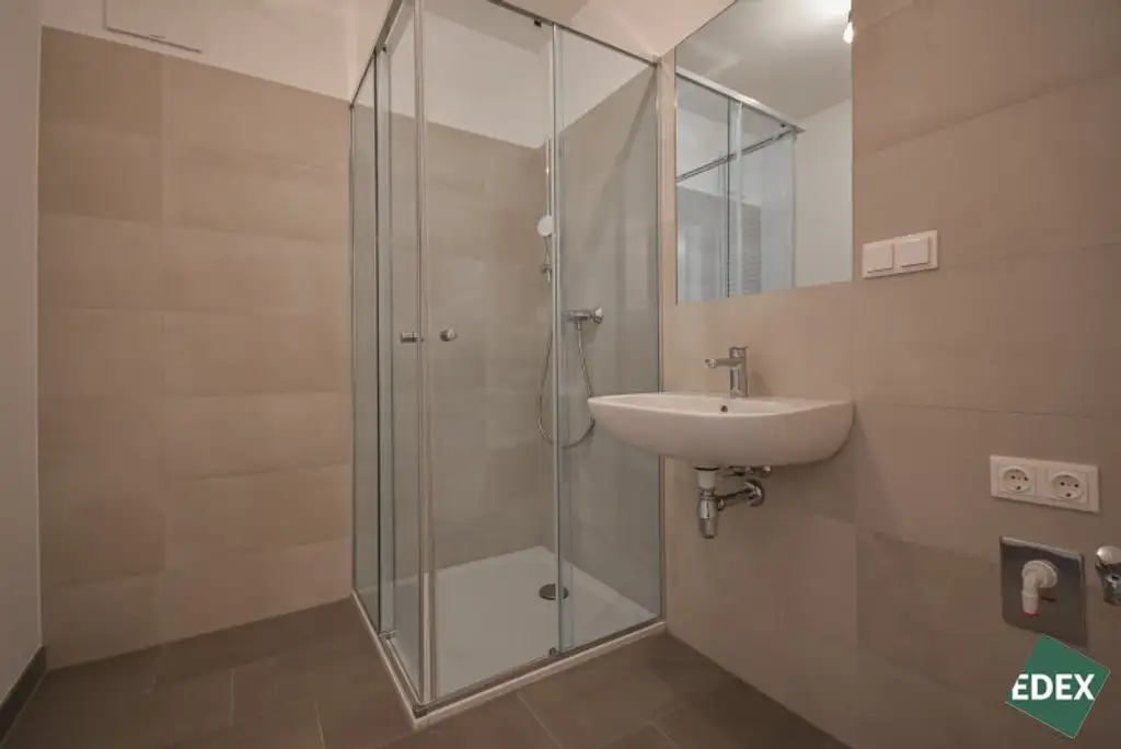 Moderne 2-Zimmer Wohnung mit Balkon ab 01.11.
