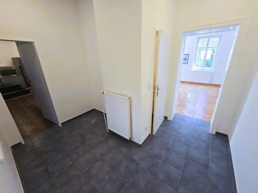 ++ Jugendstil-Juwel im Wiener Altbau 92 m² um nur € 379.000,- 3 Zimmer mit großer separaten Küche + NÄHE Baumgartner-Casino-Park UND NÄHE U4 HÜTTELDORF +