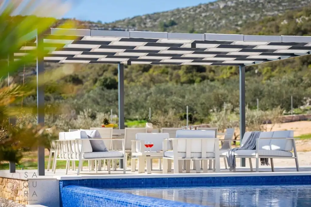 Family House Marina – Ihr mediterraner Rückzugsort mit Potenzial