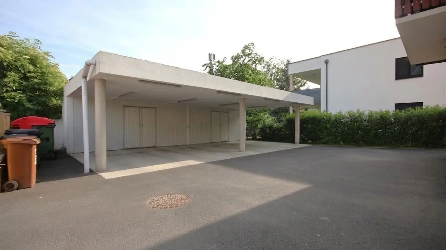 Carport und Kellerersatzräume