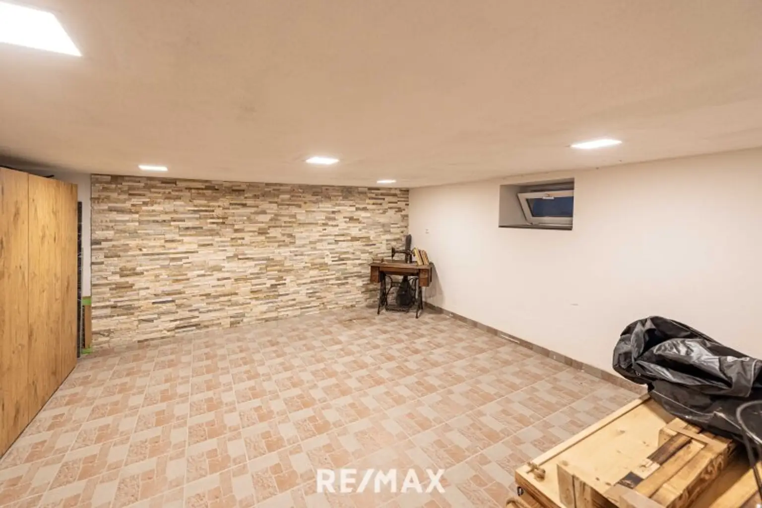 Top gepflegter Keller