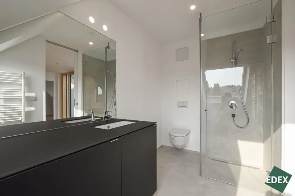ERSTBEZUG | Exklusives 4-Zimmer-Penthouse mit zwei Terrassen und zwei Bädern