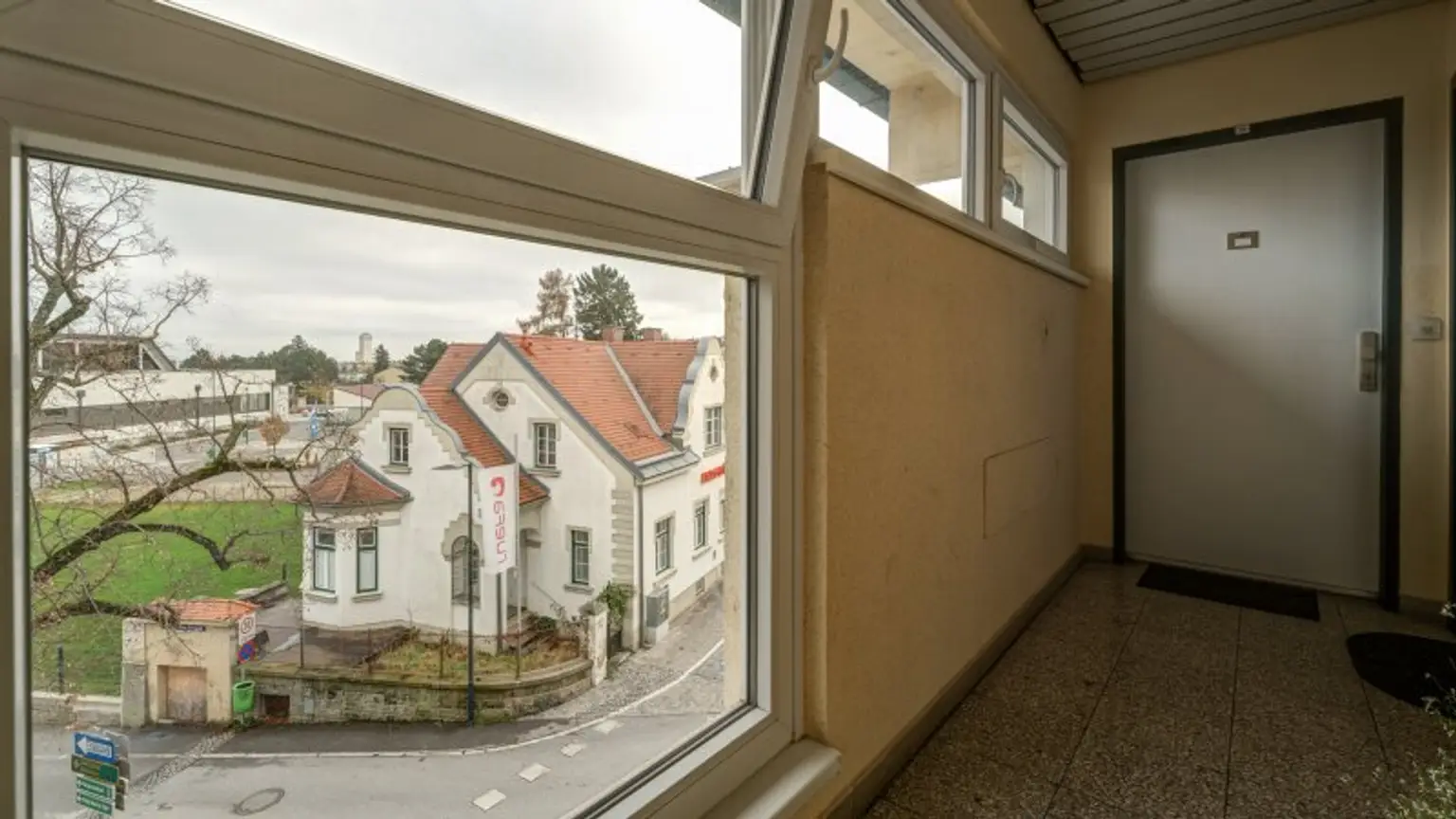 TOP Dachgeschosswohnung im Zentrum von Gänserndorf!