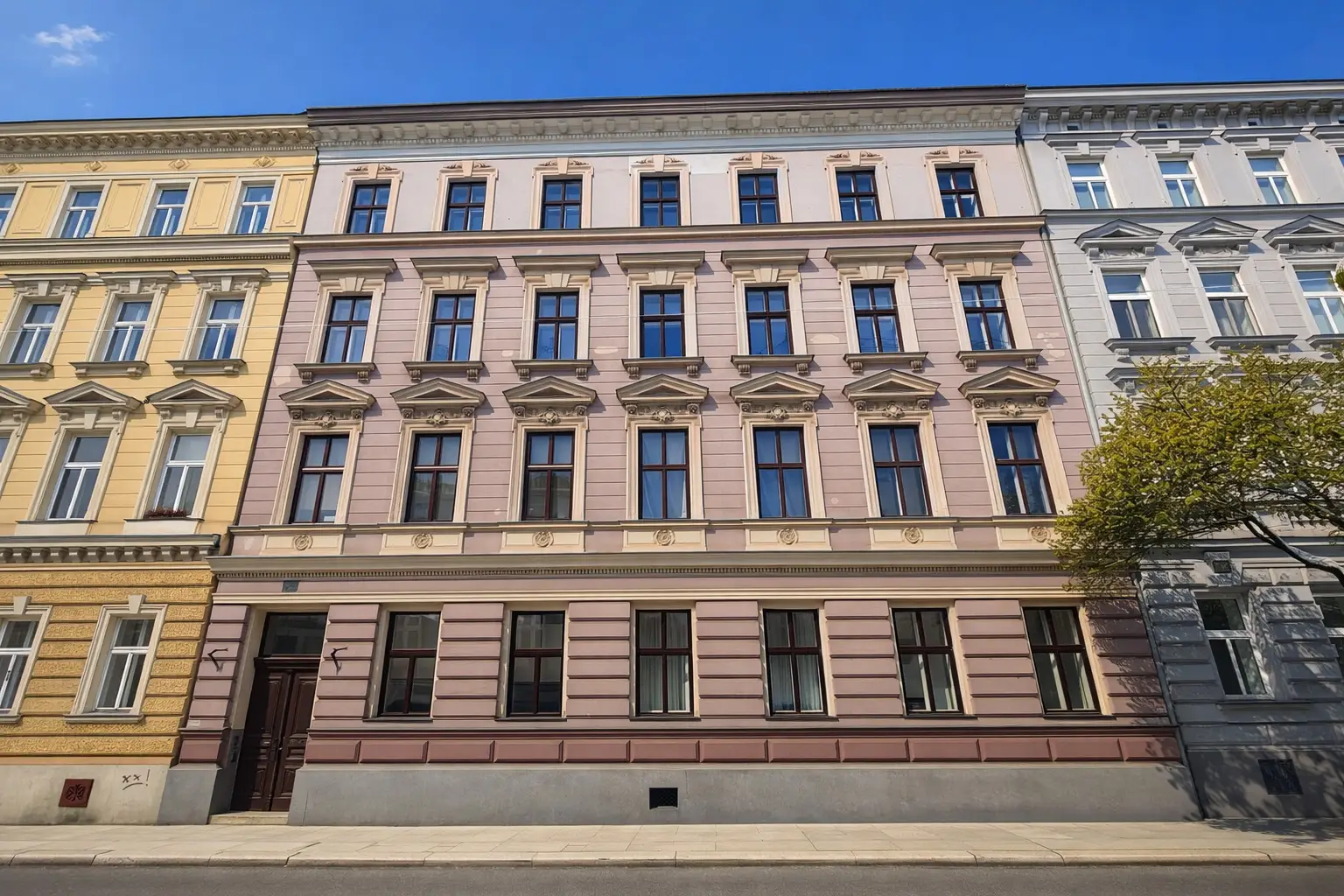 Kompakte 2-Zimmer-Wohnung im klassischen Alt-Wiener Haus